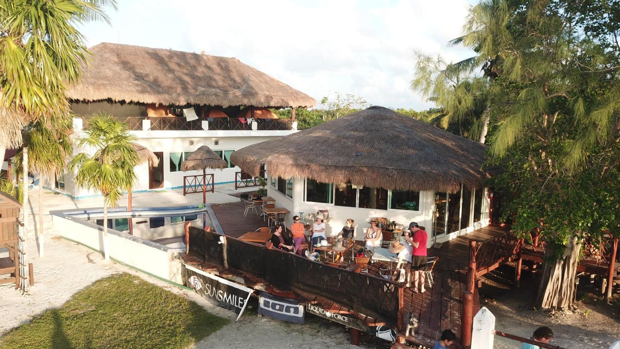 Ikarus Costa Mujeres Eco Lodge Sunset View Cancún Eksteriør bilde